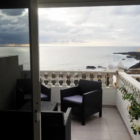 Seaview Duplex בית נופש *